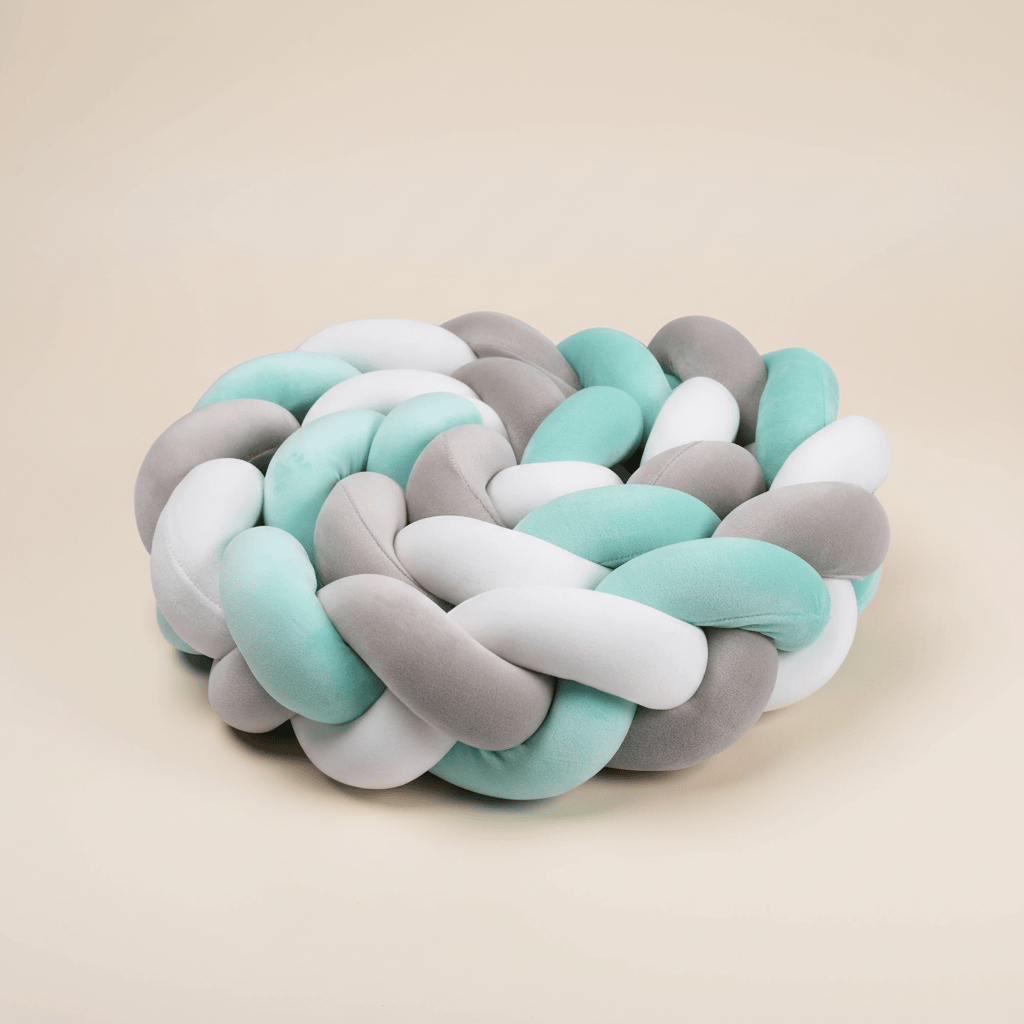 Tour de lit bébé tressé – POUR NOTRE BÉBÉ